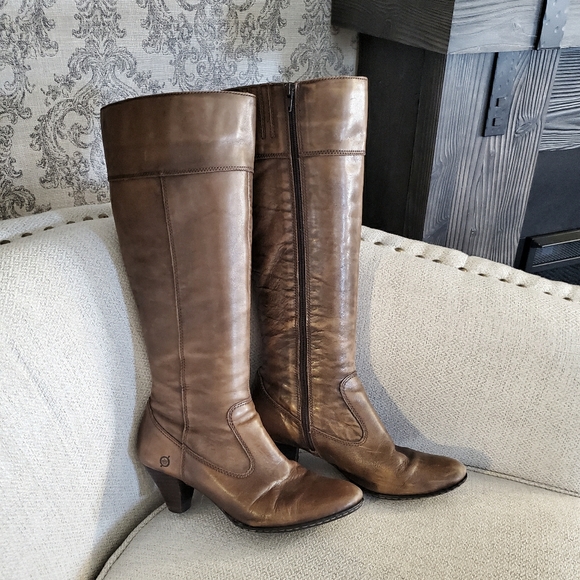 Tall Born Mallory Boots - Picture 1 of 4